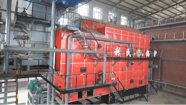 看生物質熱水鍋爐如何從燃煤行業(yè)中打個大翻身