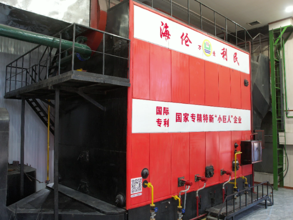 海倫市市委副書記、市長劉曉光深入海北鎮(zhèn)檢查指導(dǎo)秸稈打捆直燃清潔供暖工作